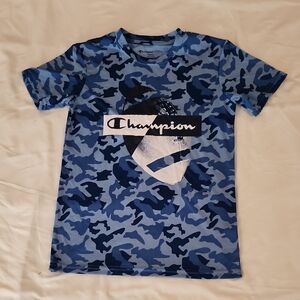 Champion Blue Camouflage Football T-Shirt. Size 10/12